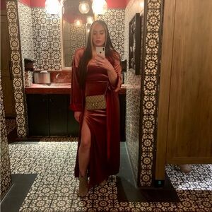 DRESS Sleevless Velour leg slit mauve maxi gown